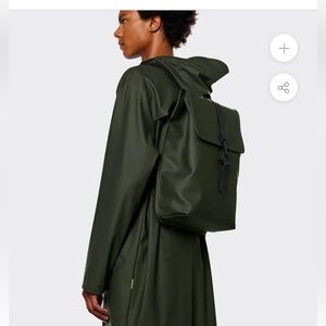 🦋RAINS Green Backpack & 🎁 free Black Crossbody
